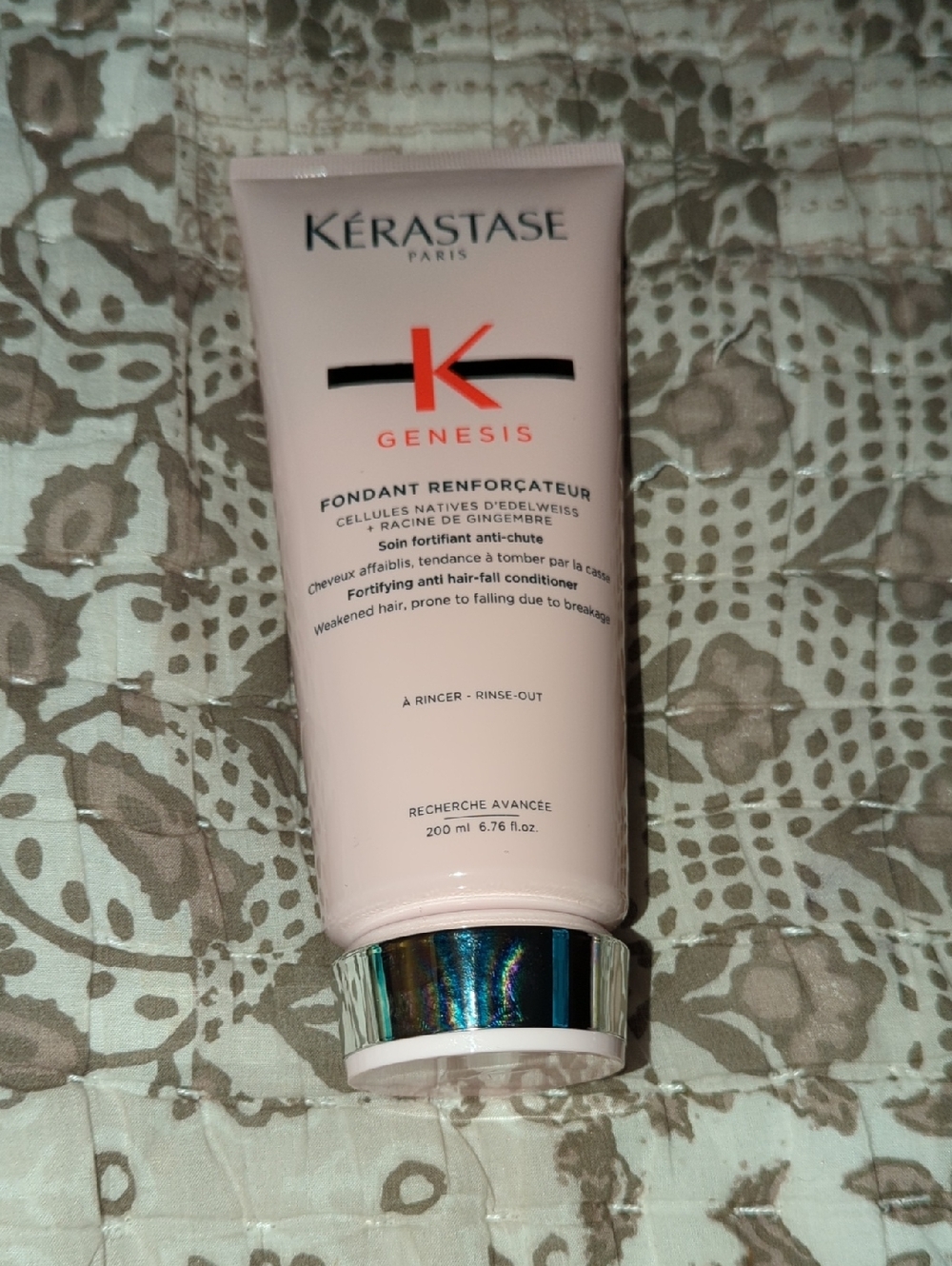 Kerastase Genesis Conditioner Pink White